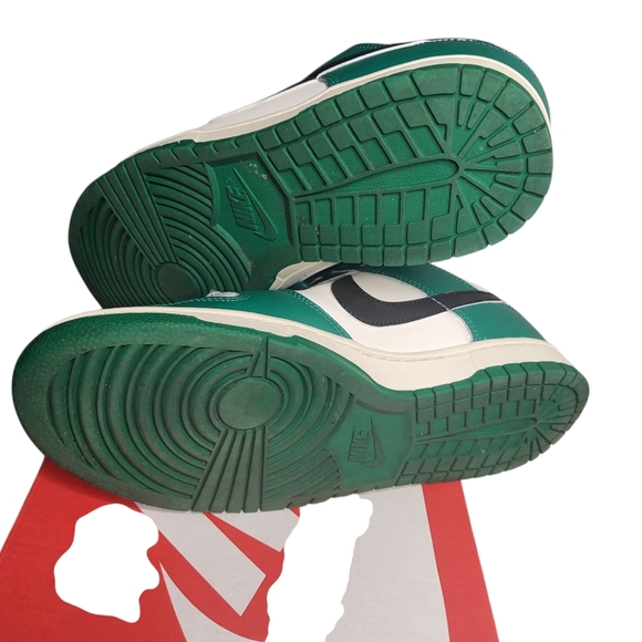 Nike Dunk Low ‘Lottery Pack’ Men's Green and White Sneakers - Picture 4 of 10